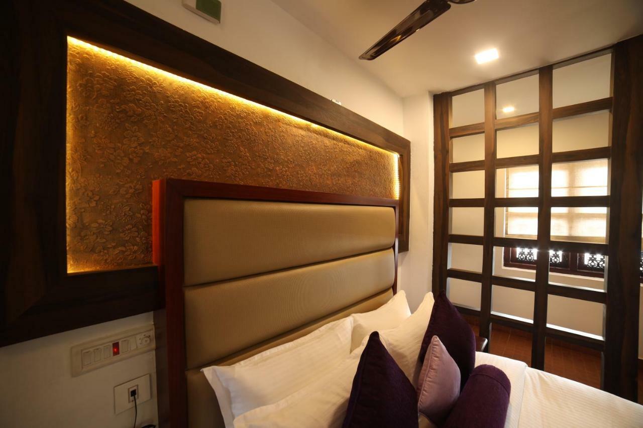 Contour Island Resort & Spa By Citrine Tariyod Ngoại thất bức ảnh